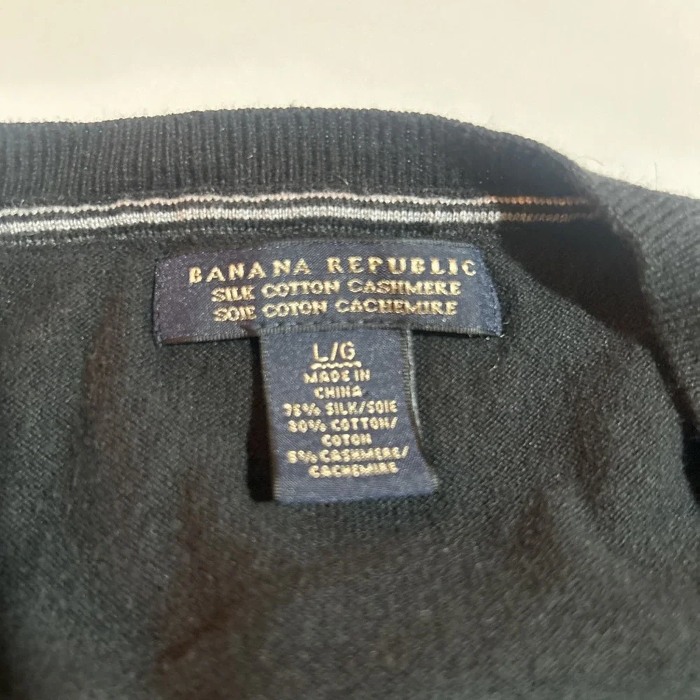 Men's Banana Republic Black V-Neck Sweater Size Large Silk Cotton‎ Cashmere